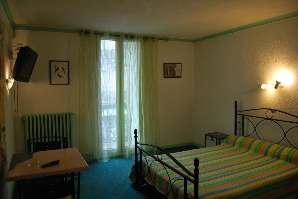 Le Revelois Restaurant Hotel Béziers Kamer foto